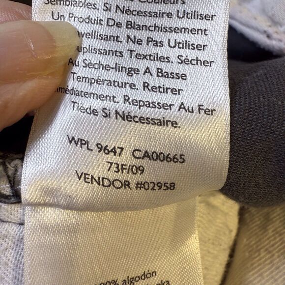 Eddie Bauer Shorts Gray Chino Pleated Front Size 38 Small Mark See Photo Elastic - Picture 11 of 12